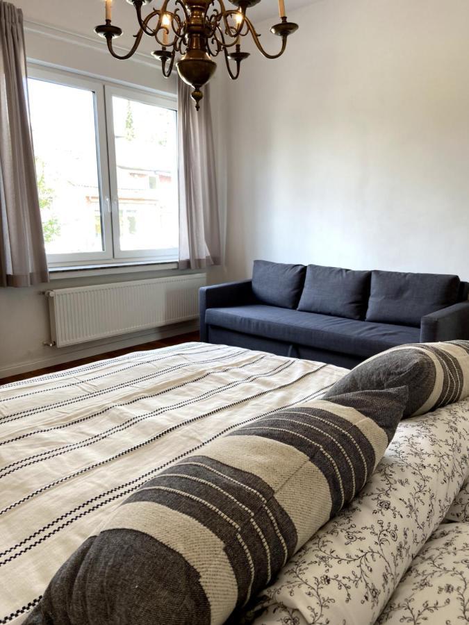 Wunderschoene Sanierte Vor Den Toren Koelns Apartamento Colónia